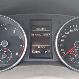 Foto inzerátu VW Golf 1,2 TSi 77kW benzín Match Bi-Xenony