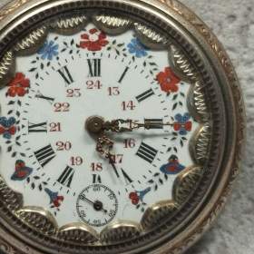 Starožitné pánské stříbrné zdobné kapesní tzv. štýrské hodinky / 19603751