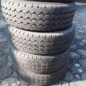 Foto inzerátu Sada zátěž. pneu 215/70 R15C Michelin