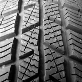 Foto inzerátu Po 2ks zimních pneu 185/65 R15: