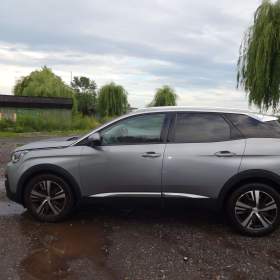 Foto inzerátu Peugeot 3008 1.2 PureTech 96 kW – pravidelný servis 