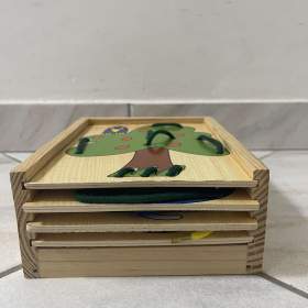 Foto inzerátu Provlékací dřevěné obrázky.