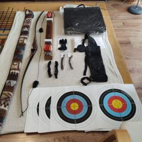 Foto inzerátu PRODÁM SUPER NOVÝ HYBRIDNÍ LUK OAK RIDGE ASK 62 S VYBAVENÍM!!