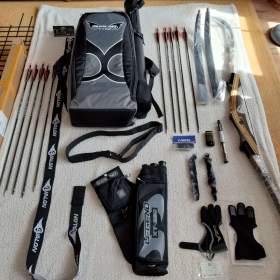 Fotka k inzerátu PRODÁM LUK SAMIC SAGE 62 RH PRAVÁK S VYBAVENÍM! ! !  / 18880440