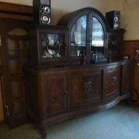 Foto inzerátu Sekretář starožitný.