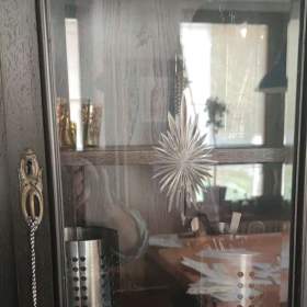 Foto inzerátu Sekretář starožitný.