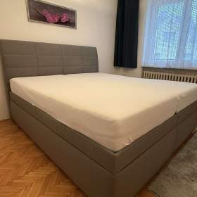 Kvalitní manželská postel + matrace s Aloe Vera + rošty / 19607505
