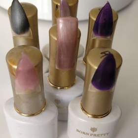 Foto inzerátu Nails potřeby - UV lampy, područka, UV sterilizátor, gellaky..