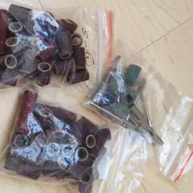 Foto inzerátu Nails potřeby - UV lampy, područka, UV sterilizátor, gellaky..