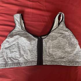 Podprsenka. Vel. 105 F / 19608019