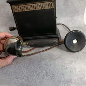 Foto inzerátu Historicky telefon na kliku cca 1920-1930 do sbírky, dekorace