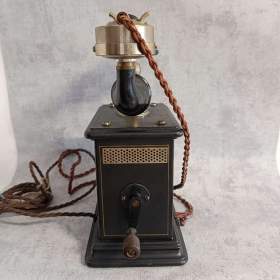 Foto inzerátu Historicky telefon na kliku cca 1920-1930 do sbírky, dekorace
