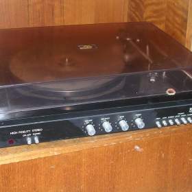 Foto inzerátu Retro elektro prodej..