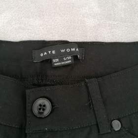 Foto inzerátu Oblečení na slečnu