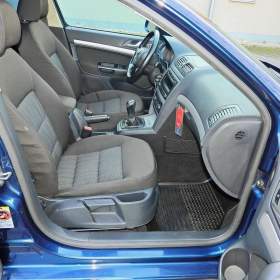 Foto inzerátu Š. Octavia II Combi 2.0 TDI 103 kW, Facel., r. 2012, ČR, Serviska, 269 tkm