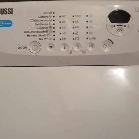 PRACKA ZANUSSI, HORNI PLNENI,6KG, JAKO NOVA, PLNE FUNKCNI / 19612268