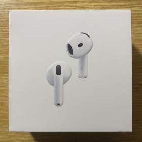 Apple AirPods 4 s aktivním potlačováním hluku / 19612285