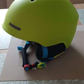 Foto inzerátu Snowboardová helma