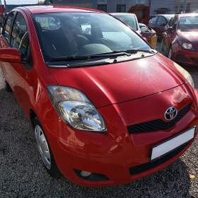 Toyota Yaris 1,0VVT- i Comfort Klima ČR  / 19613880