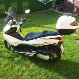 Prodám skútr Honda PCX 125 / 19614000