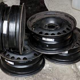 Foto inzerátu plechové disky R16