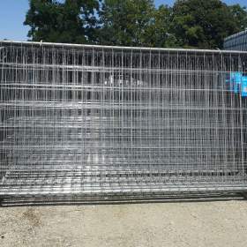 Foto inzerátu Mobilní oploceí - Stavení ploty 140 M