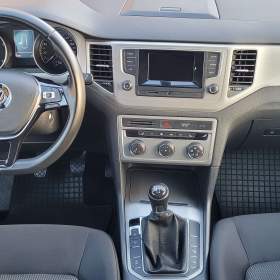 Foto inzerátu VW Golf Sportsvan 1,2TSi 63kW benzín Comfortline