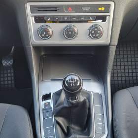 Foto inzerátu VW Golf Sportsvan 1,2TSi 63kW benzín Comfortline