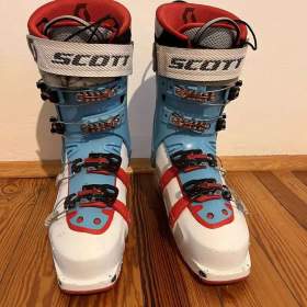 Foto inzerátu Skialpové boty SCOTT Celeste III Women