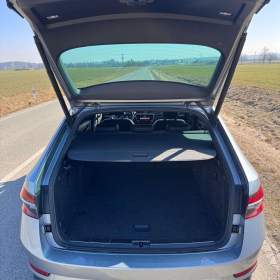 Foto inzerátu Škoda Superb 3 L&K,2.0Tdi, 140Kw, dsg, facelift, r.v.11/2019