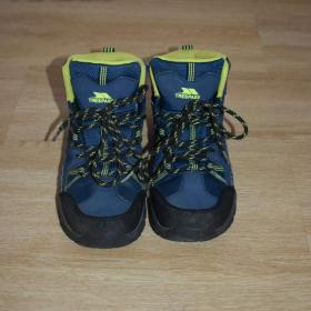 Fotka k inzerátu Prodám dětskou trekovou obuv Trespass / 18978752