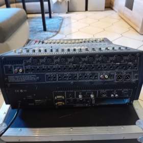 Foto inzerátu Digitální mixážní pult 