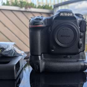 Nikon D500 38k GRIP / 19617873