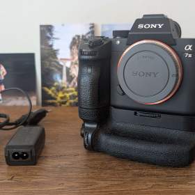 Sony Alpha A7 III ILCE- 7M3 28k GRIP / 19617955