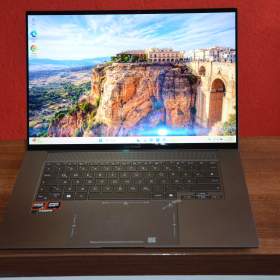 Fotka k inzerátu Asus Zenbook S 16 Ryzen9/24GB/SSD 1TB NVMe/Záruka / 19140117