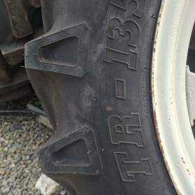 Foto inzerátu Zadní kola zetor uřI