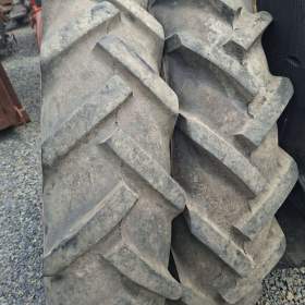 Foto inzerátu Zadní kola zetor uřI