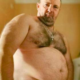 Hledá se nezadaný svobodný senior 56+ chlupáč medvěd od 118 kg velké chlupaté mužství... / 19618330