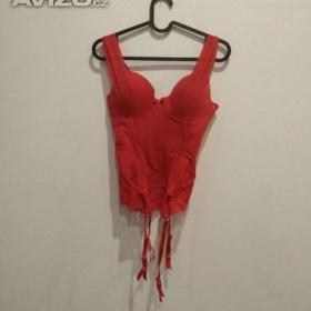 Fotka k inzerátu Dámský červený korzet s podvazky  / 14391922