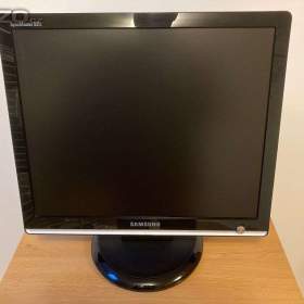 Fotka k inzerátu 19 monitor Samsung 931c / 19450014