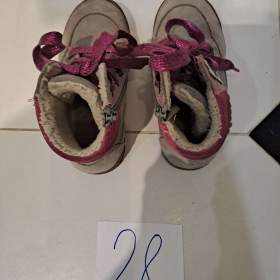 Foto inzerátu Dětské zimní kožené botičky vel. 27/28 zn. D.D.STEP