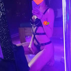 16- 24hod💋 Štíhlá blondýnka Viky 29 let 💋 Sex, orál a jiné / 19619472