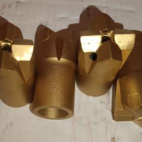 Fotka k inzerátu vrtací korunka křížová pr.32, 34, 36/22 / 19342742