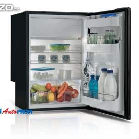 Kompresorová vestavná lednice / 19620218