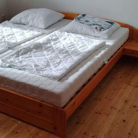 Fotka k inzerátu Postel 200x220 cm  / 17443403