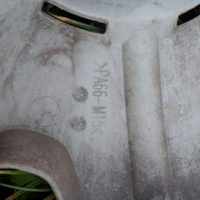 Foto inzerátu 4x Originál poklice kol na ŠKODA FABIA 2  14tky. cena:800kč všechny.