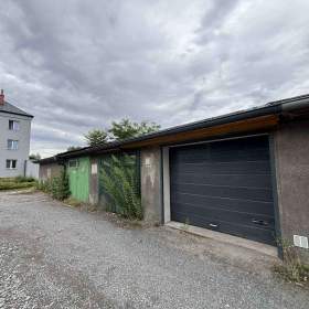 Foto inzerátu REZERVACE- CENTRUM 3+kk 67m2 + garáž ul.Sokolská třída