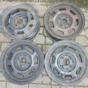 4xPlechové disky na SEAT TOLEDO velikost 14tky. cena za všechny je:  200kč. / 19622909