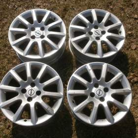 Foto inzerátu 4xOriginál Litá kola na OPEL ASTRA H velikost 16tky.