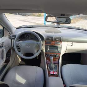 Foto inzerátu Mercedes Benz C 180 Elegance 